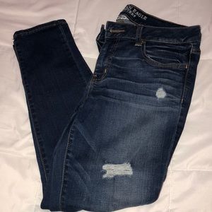 American eagle ripped jeans